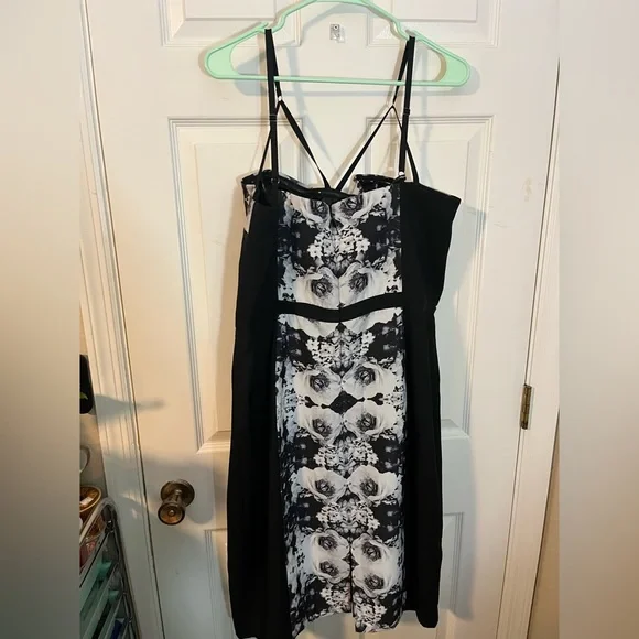 City Chic Sweetheart Neckline Dress Sz M/18 - Picture 7 of 10